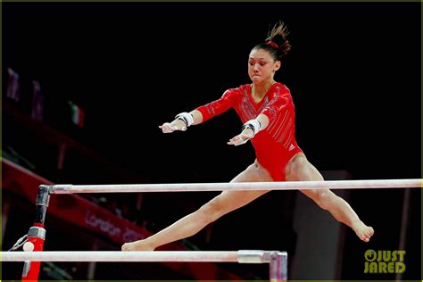 Us Womens Gymnastics Team Wins Gold Medal Photo 2694851 2012