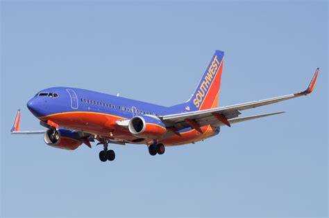 Filesouthwest Airlines Boeing 737 700 N231wn Wikipedia