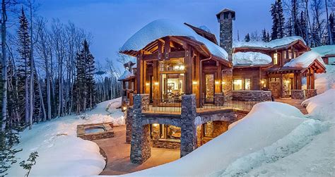 10 Luxurious Ski Resorts To Book This Winter