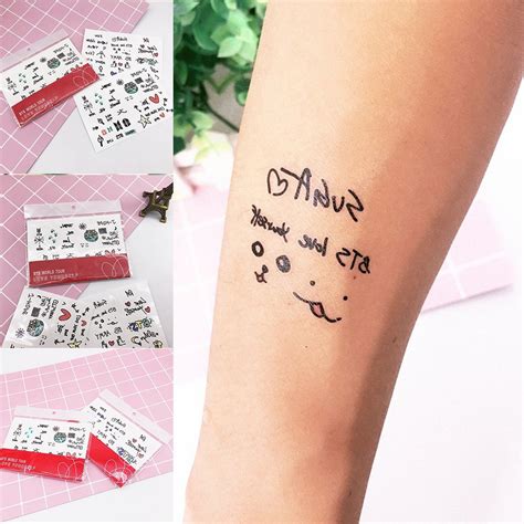 Detail informasi yang telah beredar ke publik, baik via tulisan maupun video mulai mempengaruhi alam bawah sadar publik. Paling Bagus 13+ Gambar Tato Tulisan Rudy - Gambar Tato Keren