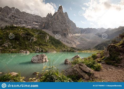 Mountain Lake Sorapis Lago Di Sorapis Dolomites Alps Italy Stock
