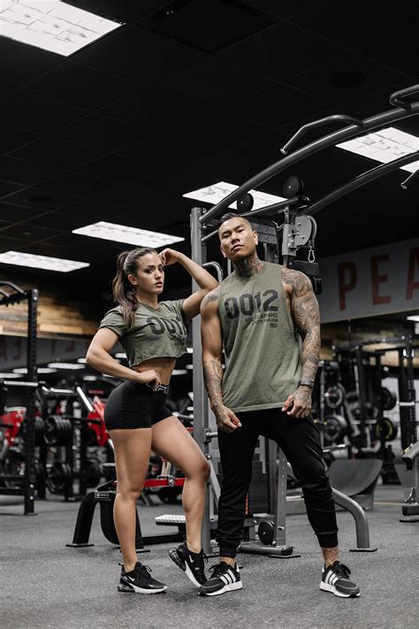 Athlete Photo Shoot Bk Strength In 2020 Fit Couples Fitness