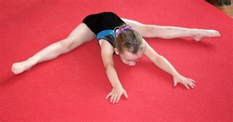 Learn How To Do The Splits With These Simple Stretches And Exercises Musely