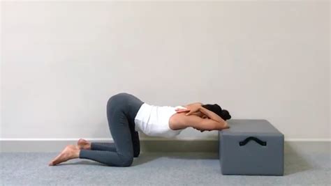 Open Up Your Back With These Thoracic Spine Strengthening And Mobility