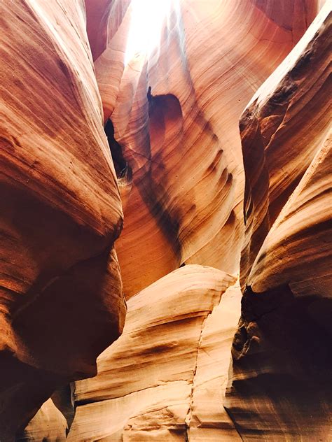 Antelope Canyon: the most magical canyon in America - Girl Sees The World