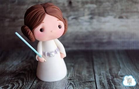 pin by jeetje♡ d on ♡ cake tutorials templates toppers and inspiration star wars theme party