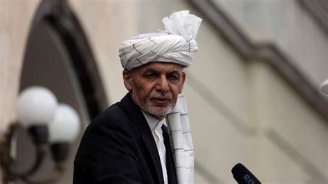 Президент афганистана ашраф гани покинул страну. Ашраф Гани пообещал ускорить освобождение пленных талибов ...