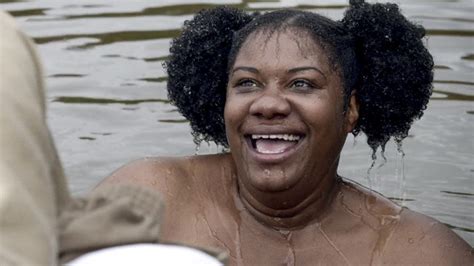 orange is the new black s season 3 finale lake scene one of the loveliest tv moments ever the