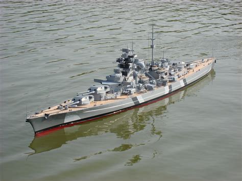 Premium Line Kymodels Bismarck Scale Built Battleship