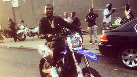 Rapper Meek Mill Arrested For Riding Dirt Bike In Nyc Streets Mens