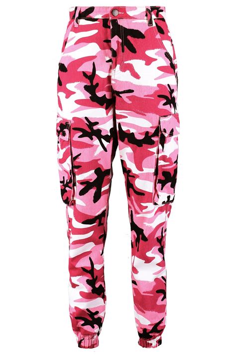 Womens Mid Rise Pink Camo Twill Cargo Jeans Boohoo Uk Pink Camo