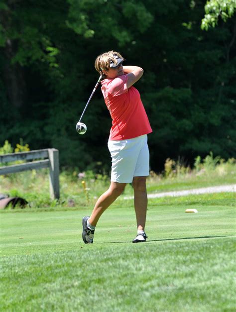 Two Dozen Area Players Entered In State Womens Amateur At Schuyler Meadows