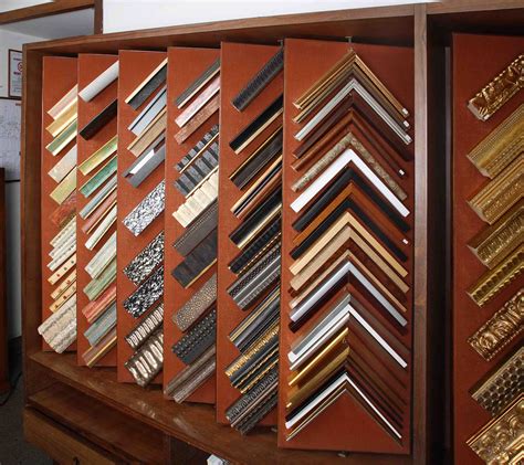 La lunghezza massima che può essere spedita delle aste, cornici e. Galleria Fogliato - Cornici