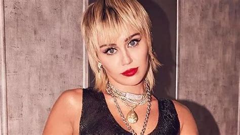 Miley Cyrus Bends Over In Daisy Dukes For Super Bowl Surprise