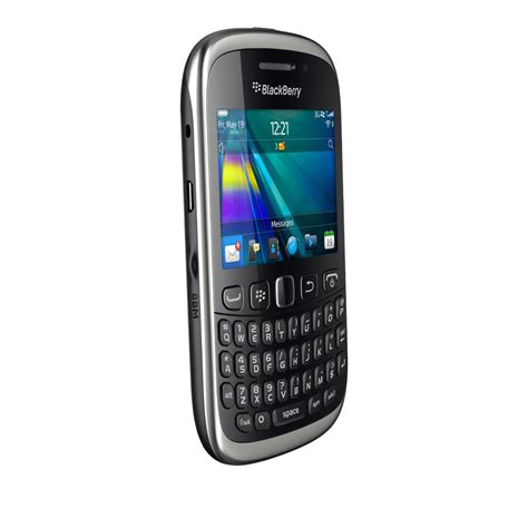 Appearance, form factor, build quality. BlackBerry Curve 9320 - Discover - Three