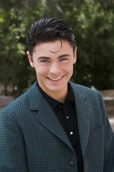 25 Greaser Hairstyles for Men From 1950's - HairstyleCamp