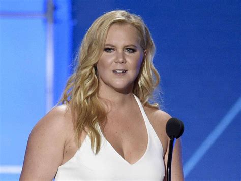 Amy Schumer Taking Break From Her Comedy Central Show The Globe And Mail