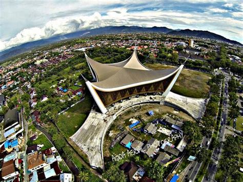 8 Fakta Unik Masjid Raya Sumatera Barat Yang Harus Kamu