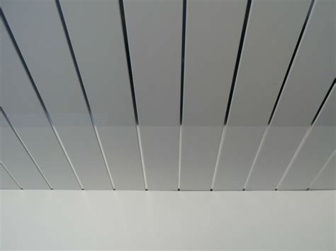 And it involves a lot less mess too. 9 White Gloss Bathroom Ceiling Panels with Chrome Strips ...