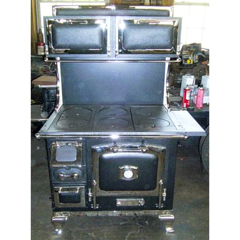 Great Majestic Malleable Good Time Stove Company