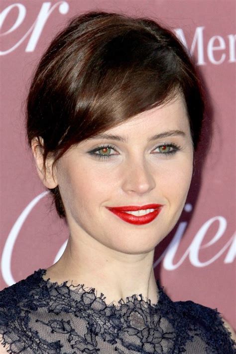 Eye grazing bangs for short forehead. 25 Best Fringe Hairstyles to Refresh Your Look