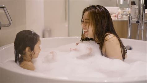 Mom And Daughter Bath Videos And Hd Footage Getty Images