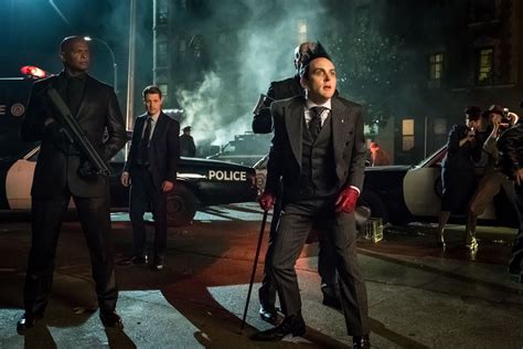 Gotham Season 4 Episode 7 Recap A Day In The Narrows Collider