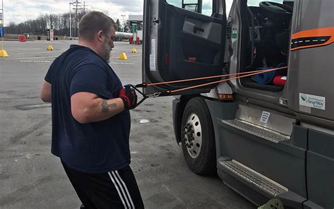 Overcoming Challenges To A Healthy Trucker Lifestyle On The Road