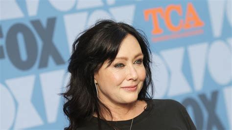 Shannen Doherty: Star of Beverly Hills 90210 reveals her cancer has ...