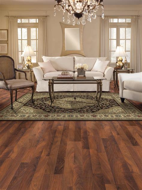 Although laminate flooring is not natural wood, it makes a great choice for any homeowner looking for a wood floor. Laminate Flooring Options | HGTV