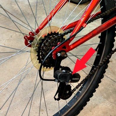 It moves the bicycle chain from one sprocket to another. Mongoose Mountain Bike Gear Adjustment: A Complete Guide ...