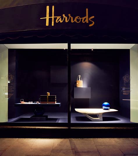 Wallpaper* magazine﻿ and Jaguar's Handmade Exhibition at Harrods - Best Window Displays