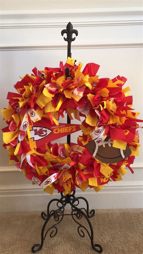 The kansas city chiefs news, scores, offense, defense, players, games, photos, injuries, depth chart here at kansas city news, we are very big fans of our kansas city chiefs. Pin on Creativity by Julia (things I make and sell)