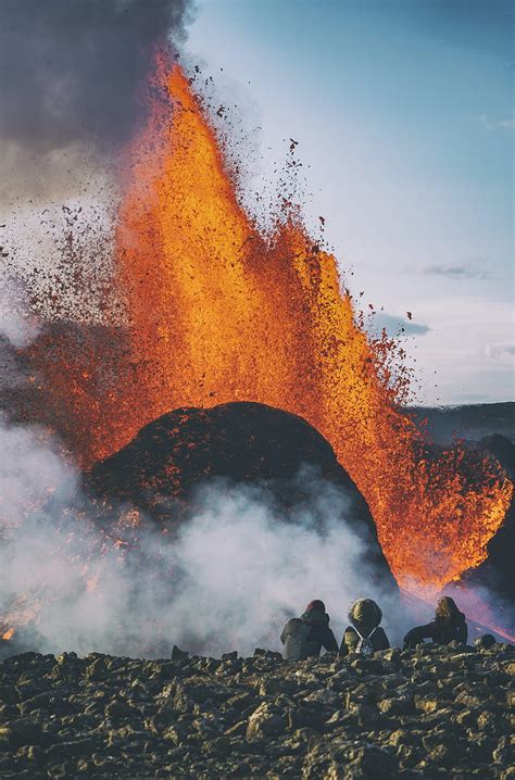 Volcano Eruption Explosion Lava Hd Phone Wallpaper Peakpx