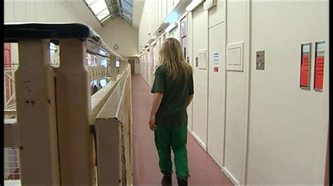 Report Calls For Support Centres Not Prison For Female Offenders Uk