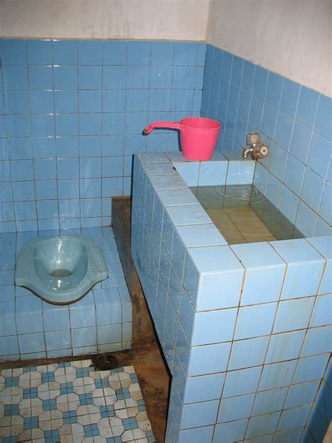 Typical Indonesian Bathroom Or Mandi Basically Scoop Water Flickr