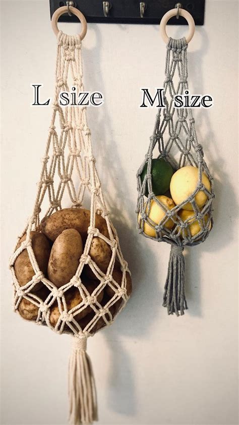 Macrame hanging basket /Fruit basket / Kitchen wall storage Vegetable
