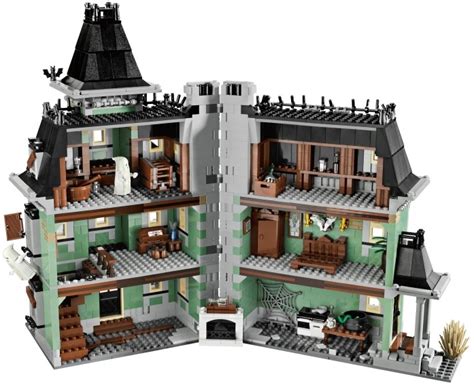 Lego Monster Fighters Haunted House Coming