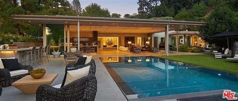 For Sale 8799000 Live Above It All In Prime Trousdale Estates A