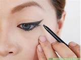 Applying Eye Makeup For Blue Eyes Images