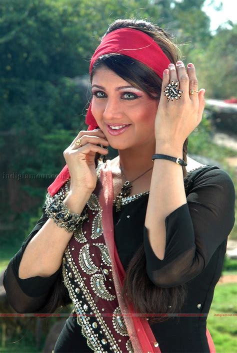 Rambha Actress Hd Photosimagespics And Stills 8982