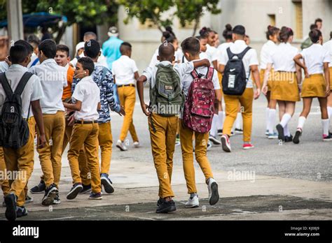 School Uniforms Cuba High Resolution Stock Photography And Images Alamy