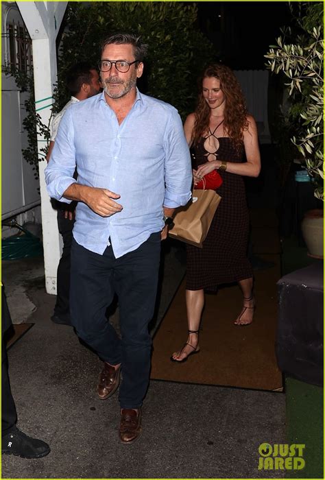 Jon Hamm New Wife Anna Osceola Step Out For Romantic Date Night In