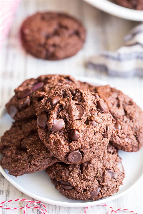 I got this recipe from my best friend, and we sat down and ate quite a few. Paleo & Vegan Double Chocolate Chip Cookies | The Paleo ...