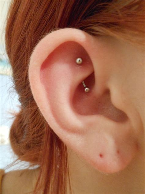 Becoming a body piercer takes patience and perseverance, but it ultimately is a very rewarding path. 80+ Double Layered Rook Piercings to Accessorize Your Ear