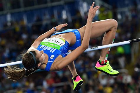 Del folto gruppone tricolore, tra ciclisti, campioni di scherma, nuoto e pallacanestro, ci saranno infatti molti atleti, 76 in totale, per l'atletica leggera, volenterosi di riscattare un 2016 buio per l'italia, che all'epoca non riuscì a portare a casa neanche una medaglia, con questi sport. Mondiali di atletica leggera: i più forti italiani in gara