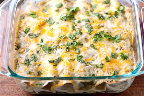 All you'll need are a few simple ingredients and some yummy sides to create a hearty meal your family will love. Easy Salsa Verde Chicken Enchiladas Recipe
