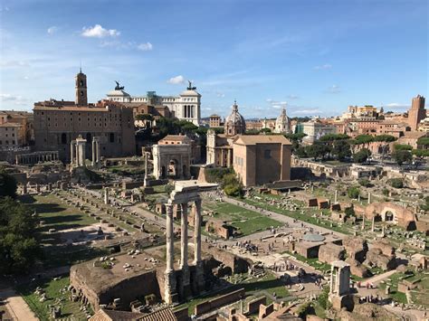 Exploring the Ancient Roman Forum - Pints, Pounds, & Pâté
