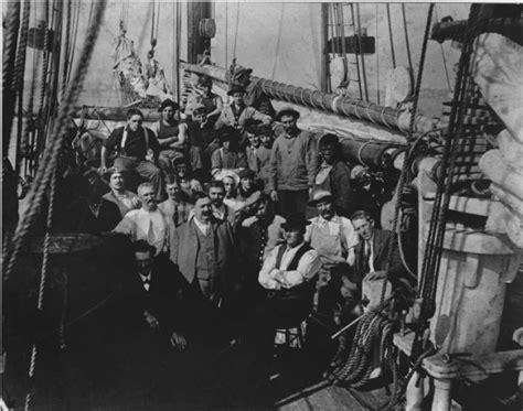 Crew Of The Whaling Schooner Margaret 1907 Connecticut History A