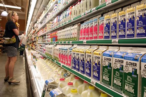 Despite Assurances On Milk Radiation Fear Lingers The New York Times